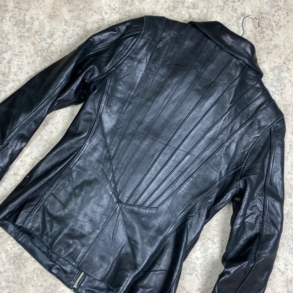 Vintage Jones New York Leather Jacket - Picture 9 of 9